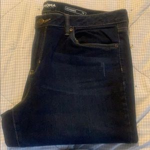 Capri jeans
